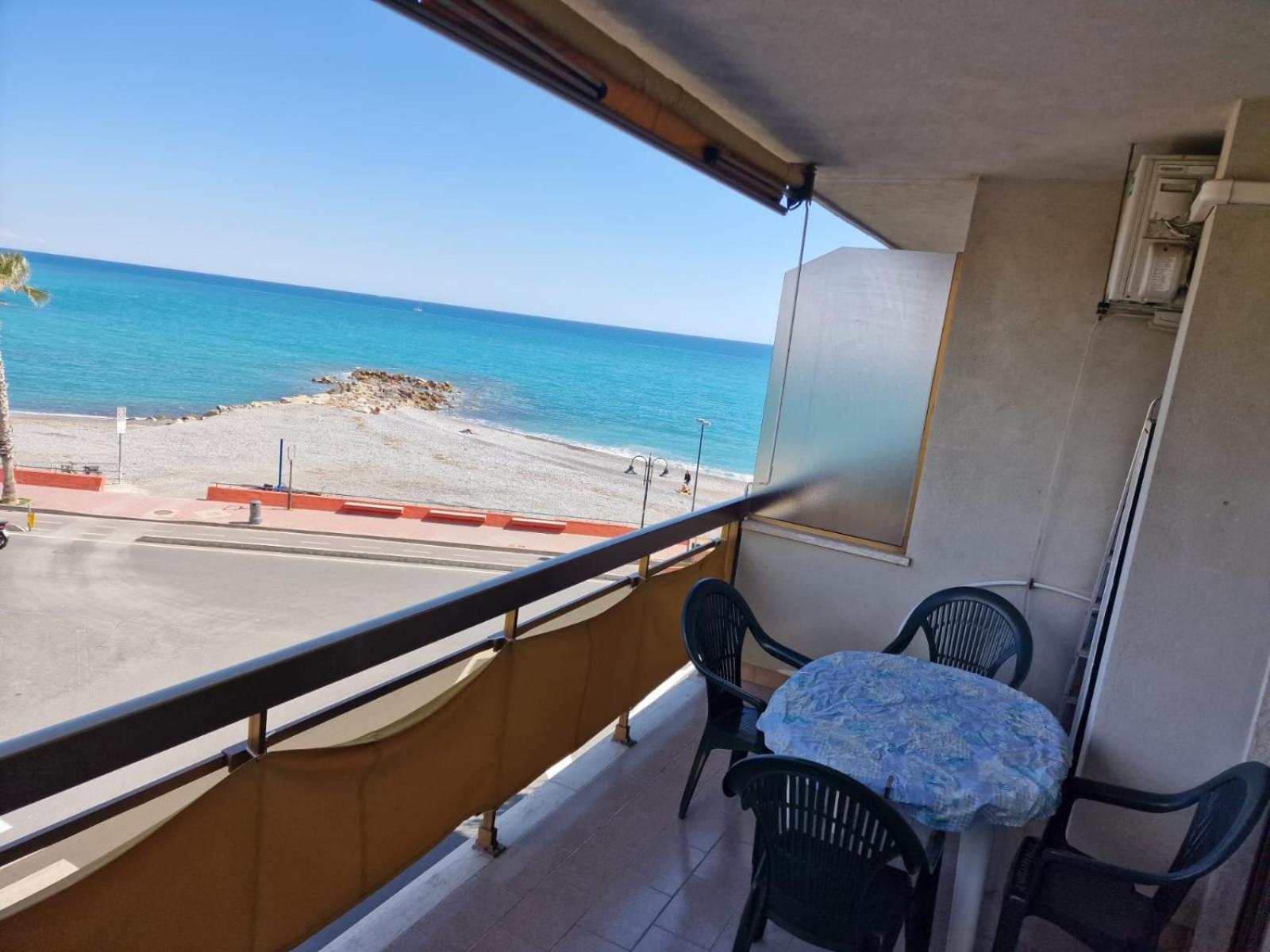 Laguna Blu Ventimiglia Exterior foto